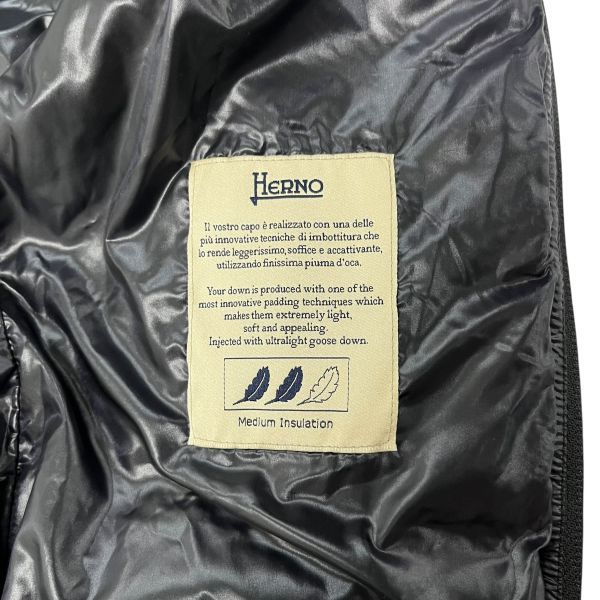 ヘルノ HERNO