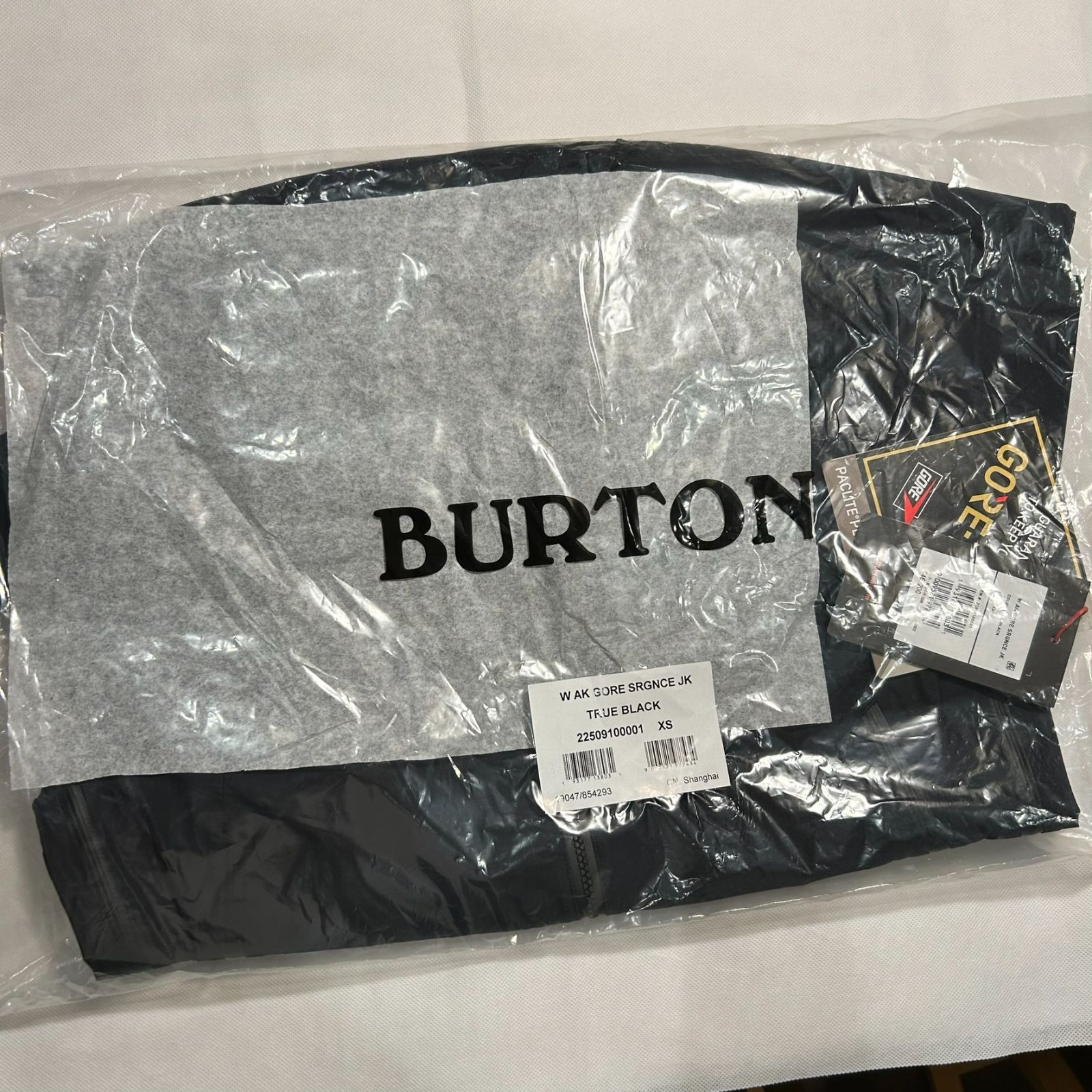 BURTON ak GORE-TEX サージェンスジャケット BLK Women