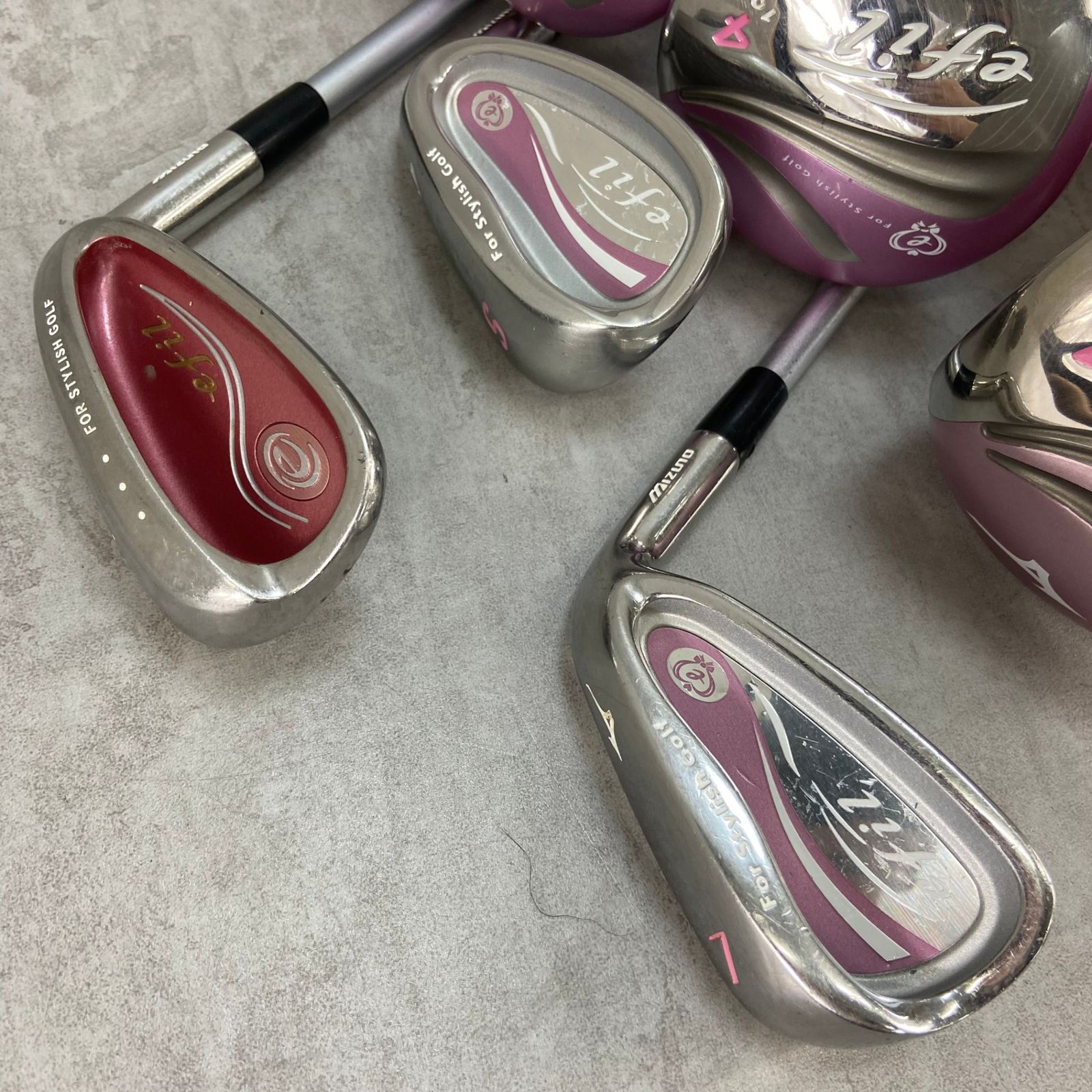 ミズノ　キャロウェイ　レディースゴルフ7本セット　L　右利き用　キャディバッグ MIZUNO ミズノ Callaway キャロウェイ レディースゴルフ7本