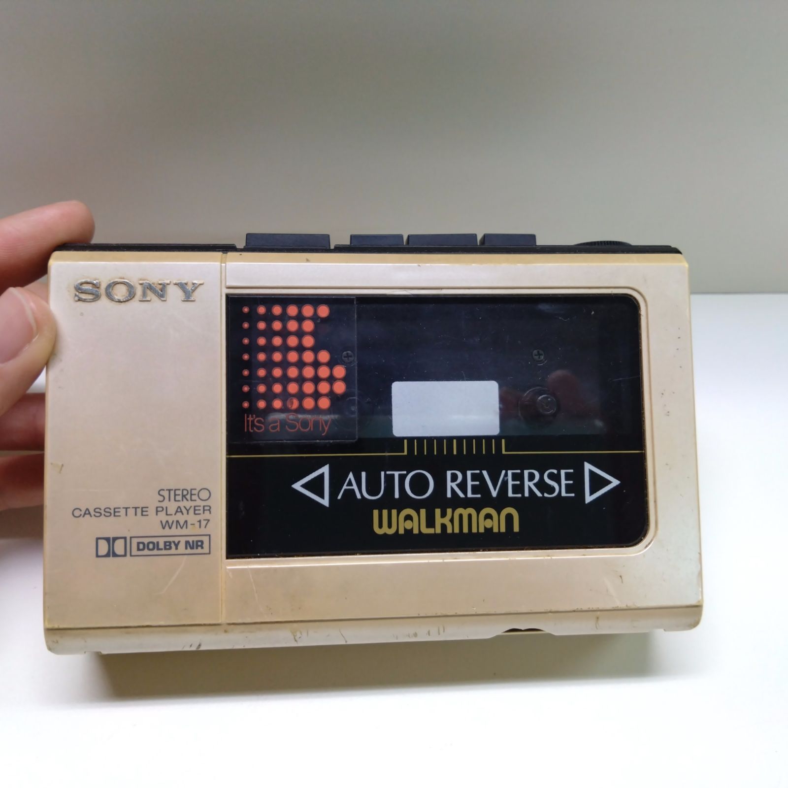 【ジャンク】SONY WALKMAN WM-17 ソニー カセットウォークマン SONY カセットウォークマン WM-17 ジャンク品