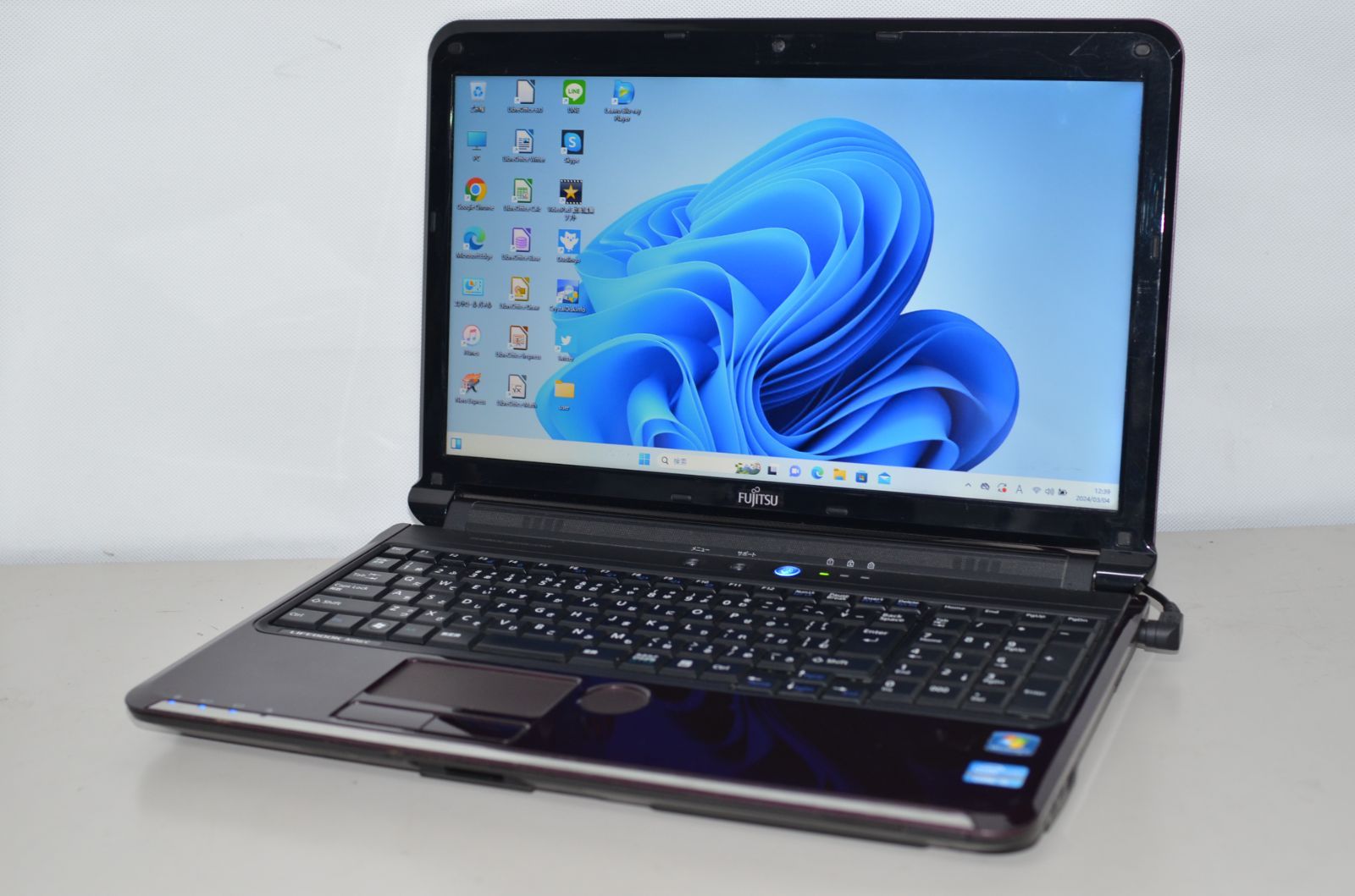 富士通 LIFEBOOK AH AH550/3AT WindowsXP 富士通 LIFEBOOK AH AH550/3AT WindowsXP 富士通 LIFEBOOK AH