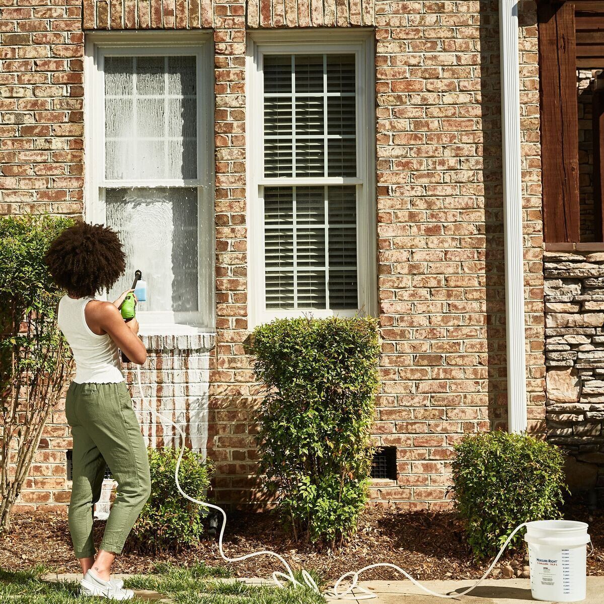 ポータブル高圧洗浄機