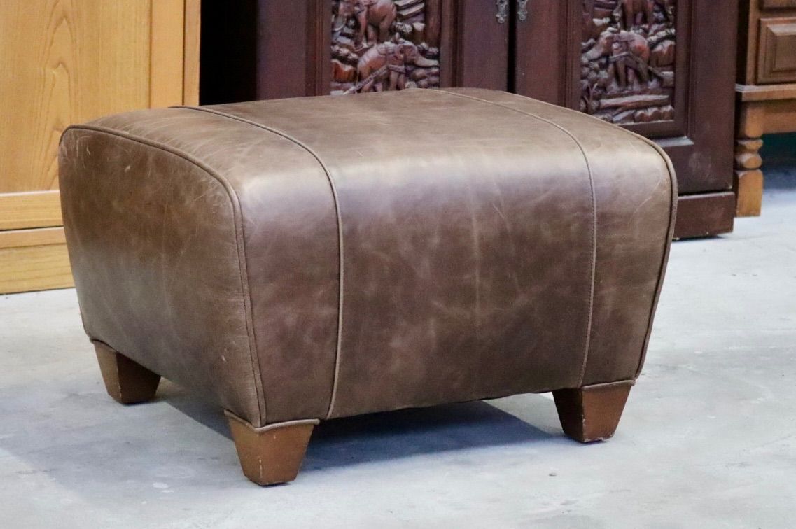 GMIK558C Pottery Barn ポッタリーバーン マンハッタンレザー オットマン スツール 本革 アメリカ ヴィンテージ