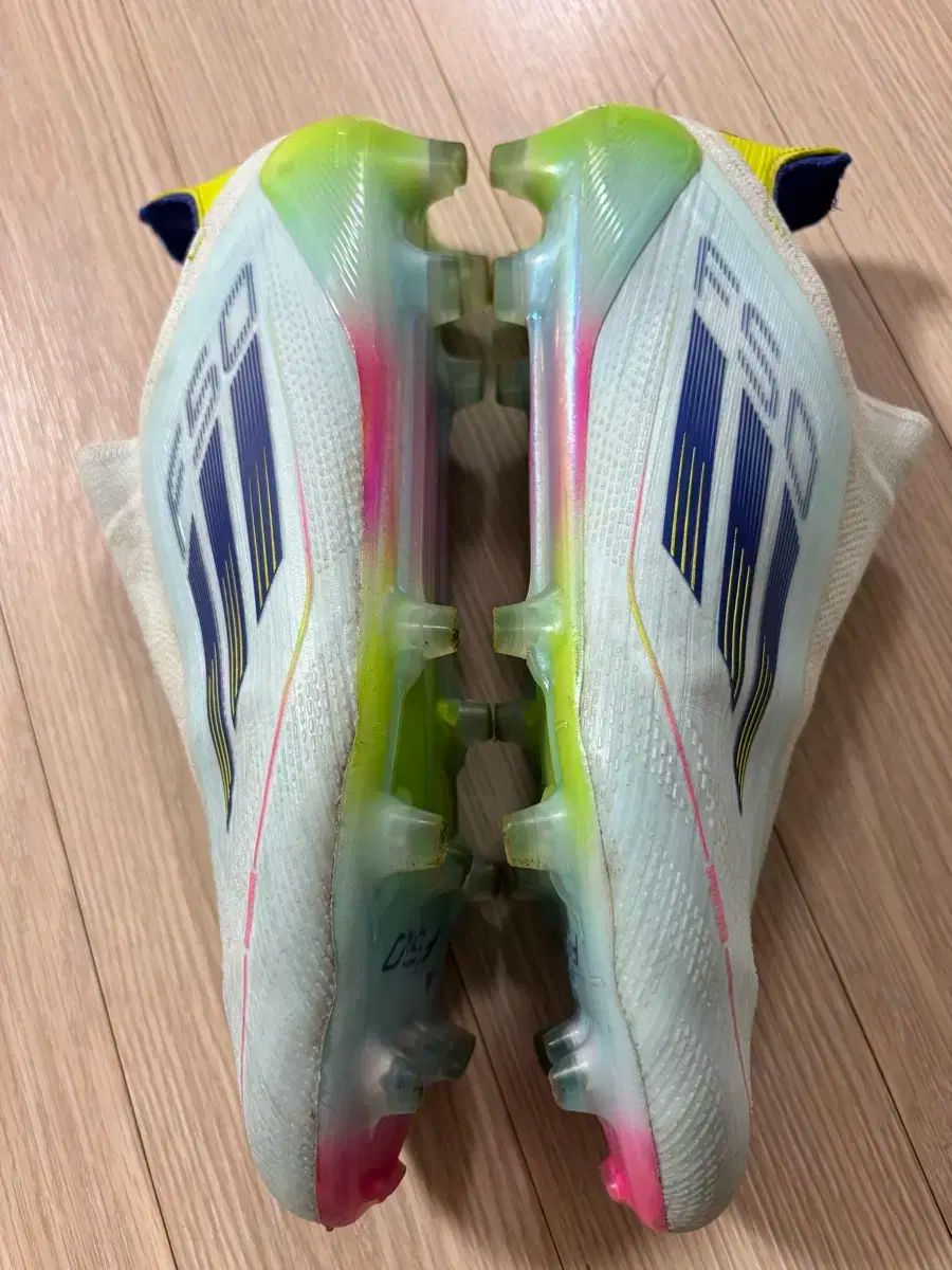 モレリアNEO F9T 27.5cm 世界1990足限定』 Morelia NEO II JAPAN