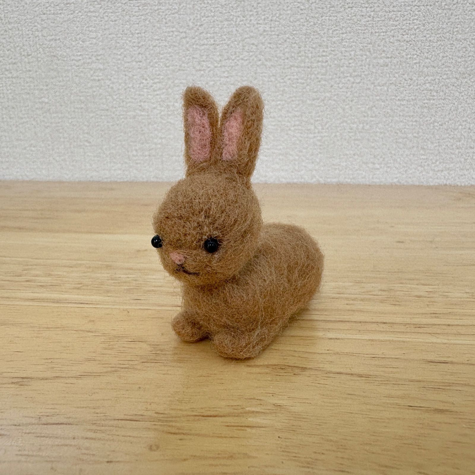 ココ☆ニンジンパンツのウサギリスちゃん　羊毛フェルト 羊毛フェルトキット 『ころんともちもち わたしのことり