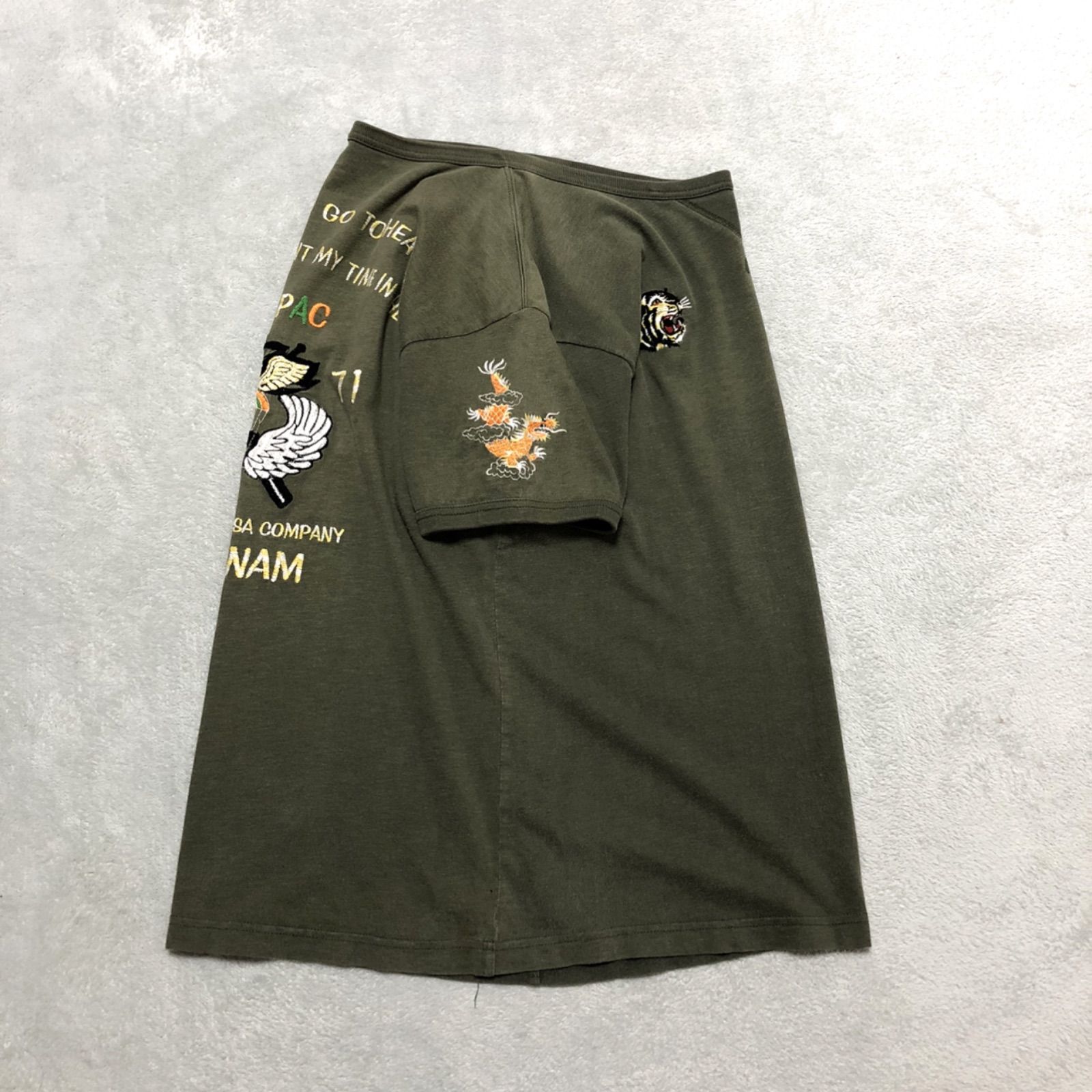 AVIREX 刺繍 ベトシャツ アヴィレックス ミリタリー ベトジャン AVIREX スーベニアTシャツ ベトシャツ ベトジャン刺繍 半袖