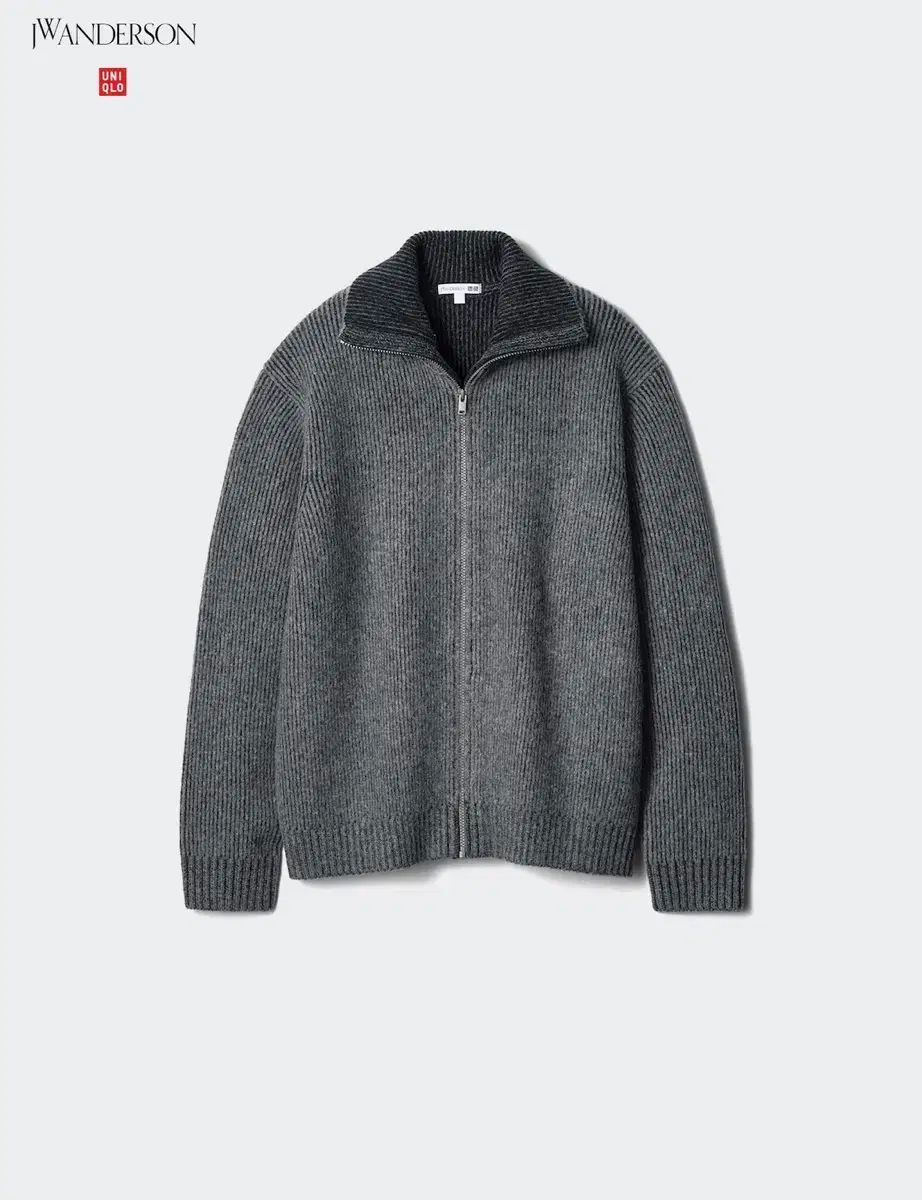 J.W Anderson × ユニクロ　ニット 新品未使用ユニクロ×JW ANDERSON スフレヤーンニットセットアップ