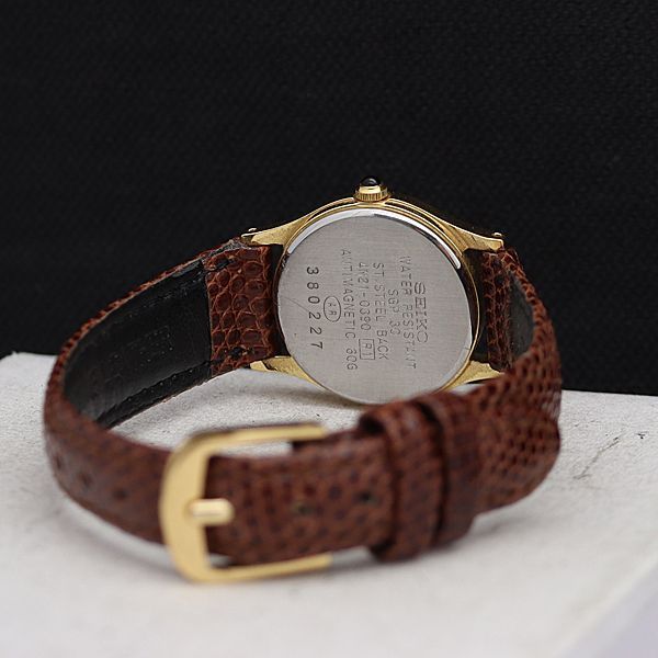 SEIKO 未使用美品￼クォーツ ゴールド 稼働オリジナル￼レザー腕時計　上品 セイコーにおける薄型メカニカルウオッチの原点、＜ゴールド