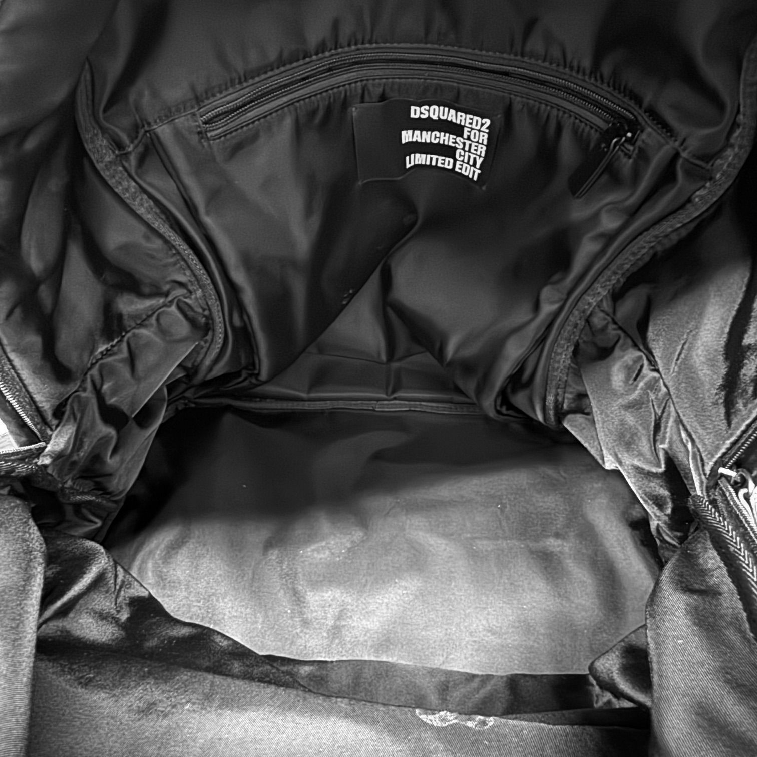定価114400円 DSQUARED 2 × Manchester City Backpack バック