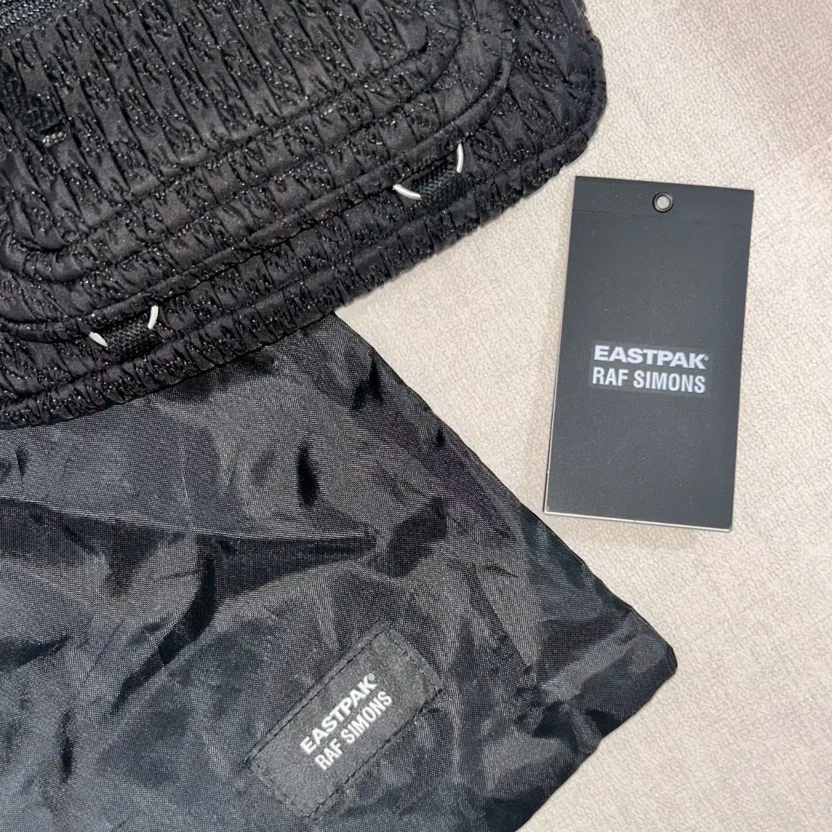 RAF SIMONS(ラフ シモンズ) EASTPAK(イーストパック) パデッド 