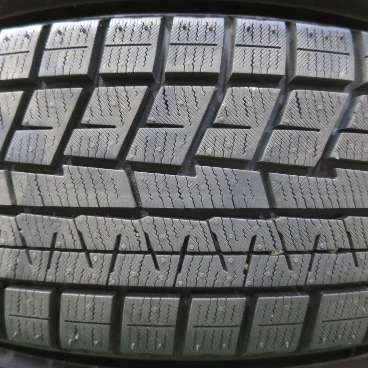ヨコハマ ice GUARD iG60 185/65r15 シエンタ プリウス YOKOHAMA ice