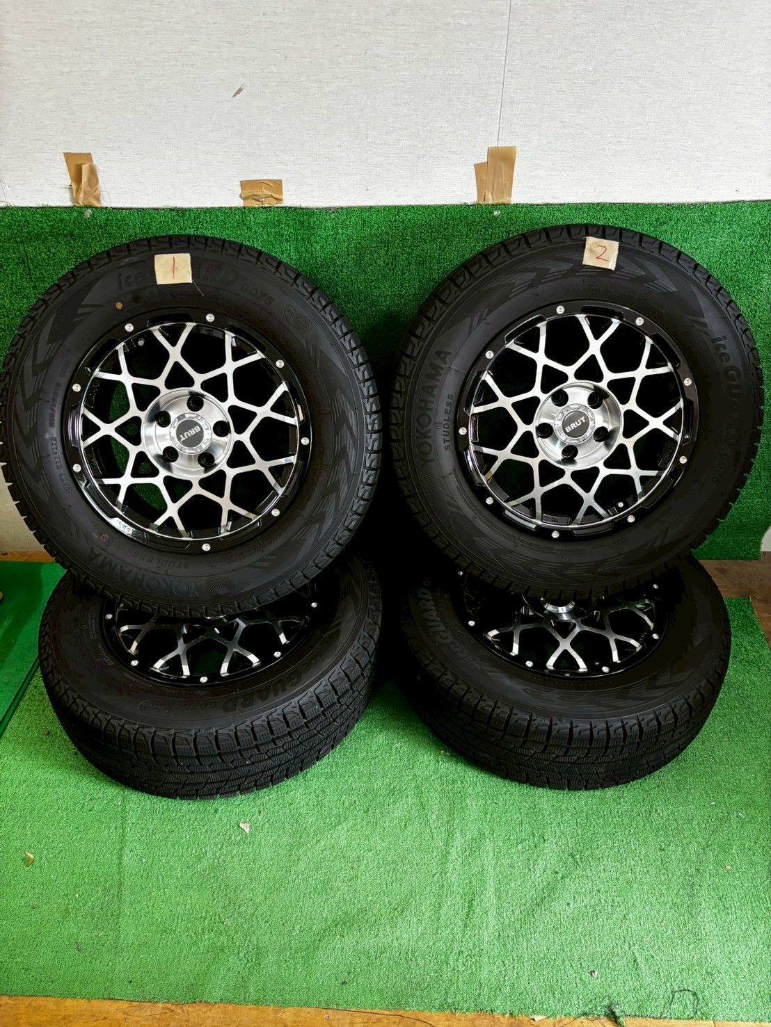 nao】ジープコンパス用スタッドレスタイヤ&アルミホイール4本セット