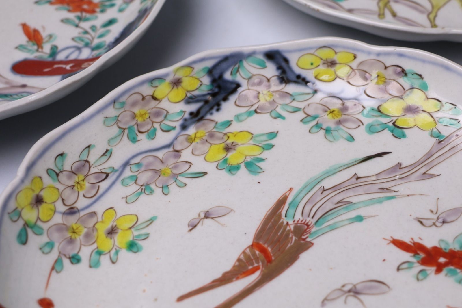 853 色絵 花 鳳凰 馬 古伊万里 伊万里焼 骨董 アンティーク 中皿 7寸皿