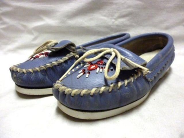 未使用級 アグ UGG フローレス シボ革ローファー 24cm 白 本革 未使用級