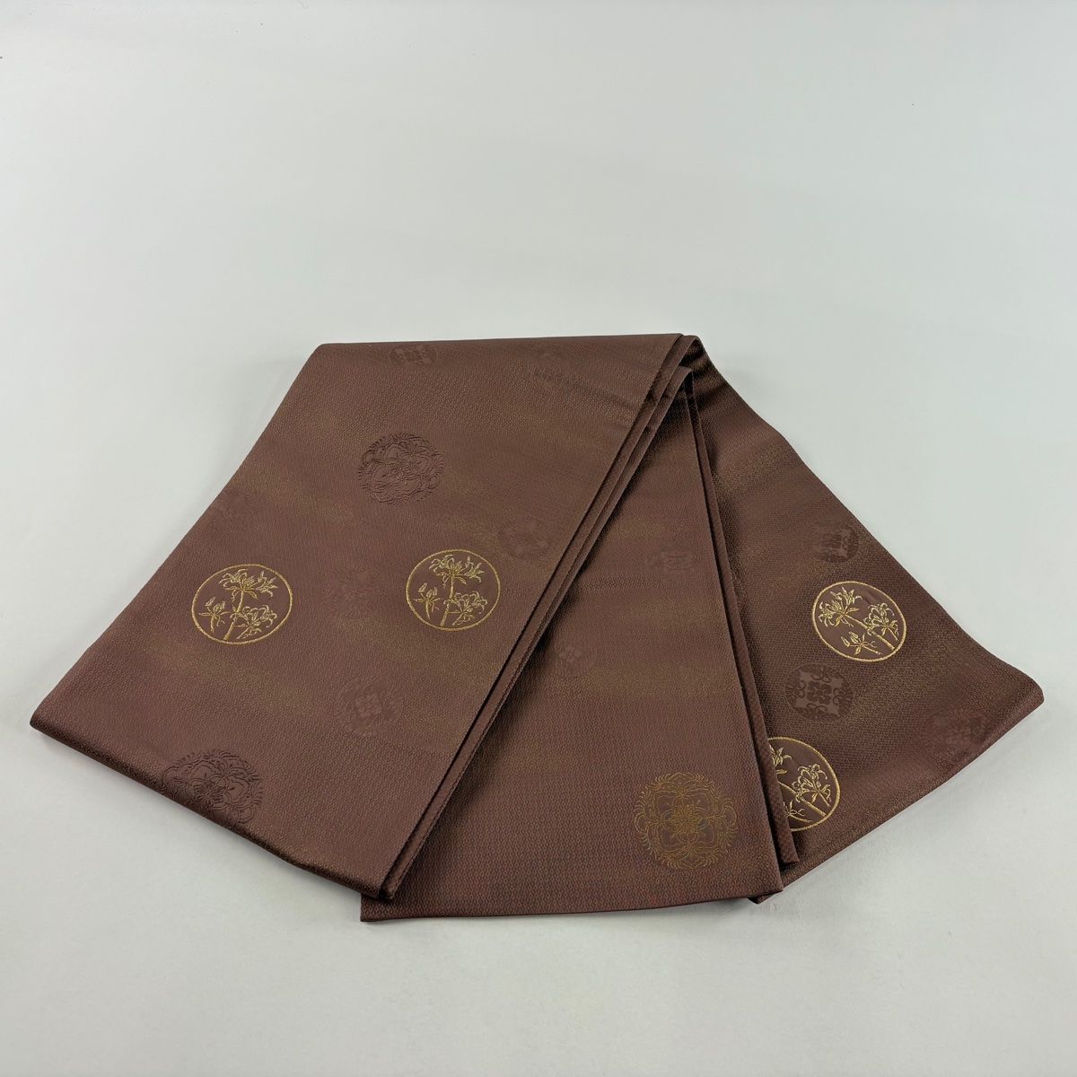 袋帯 美品 秀品 草花 霞 金通し 茶紫 お太鼓柄 正絹 【中古