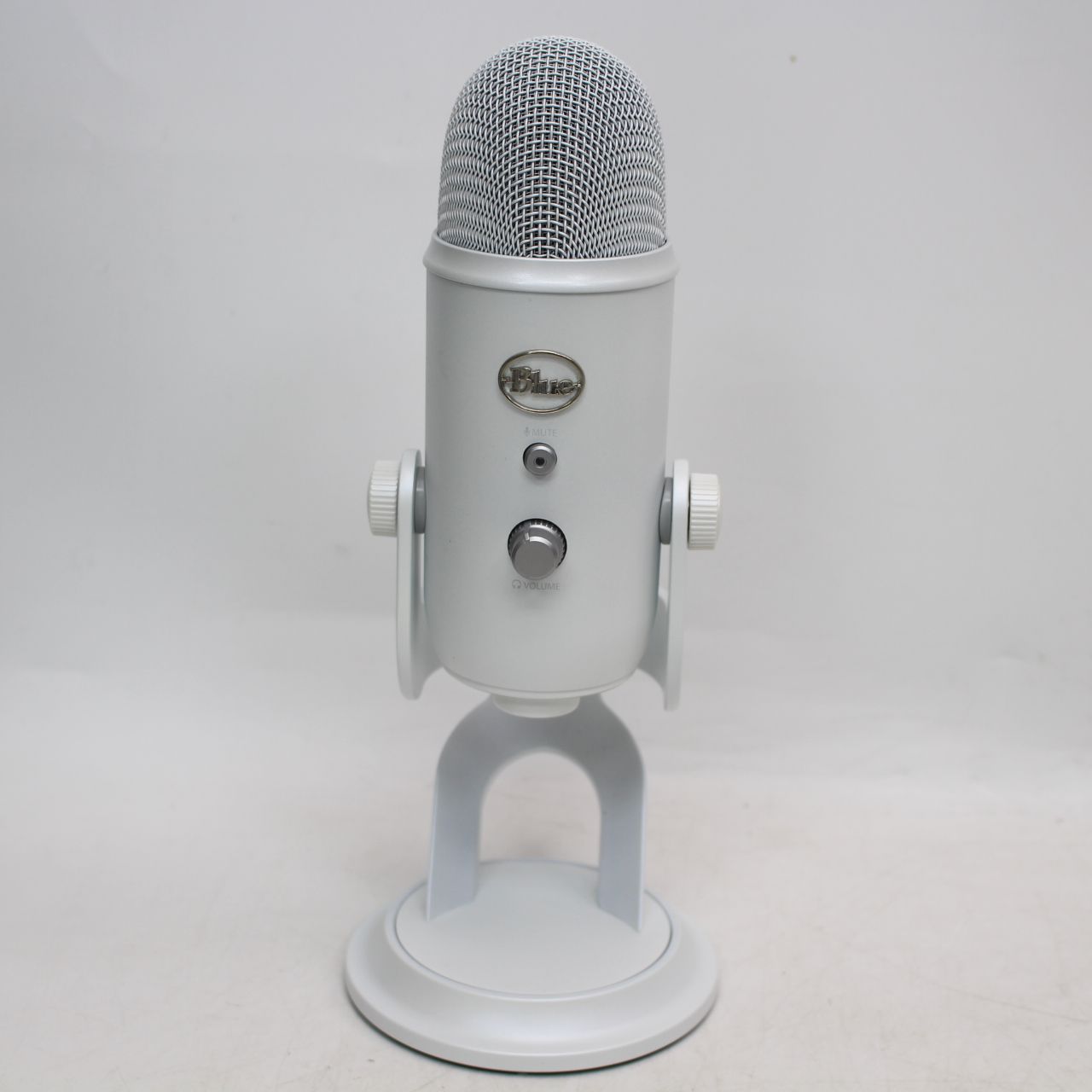 118)【美品】Logicool Blue Yeti A00132 ゲーミングマイク