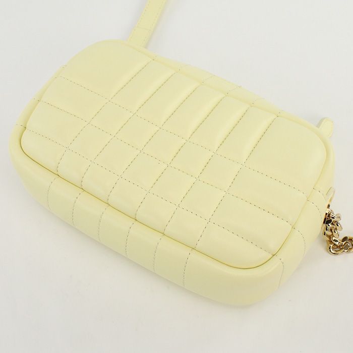 BURBERRY ローラ ミニ カメラバッグ 8066149【ランク：A】 BURBERRY バーバリー ローラ ミニ カメラバッグ 8066149 斜め