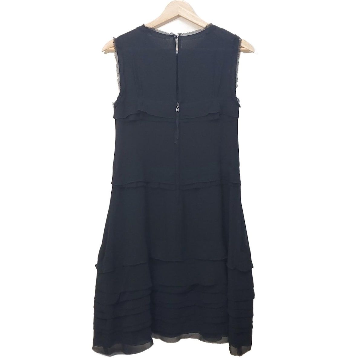 FOXEY フォクシー　ワンピース ノースリーブ サイズ38 ブラック　レース 中古・古着通販】FOXEY NEWYORK (フォクシーニューヨーク) 襟