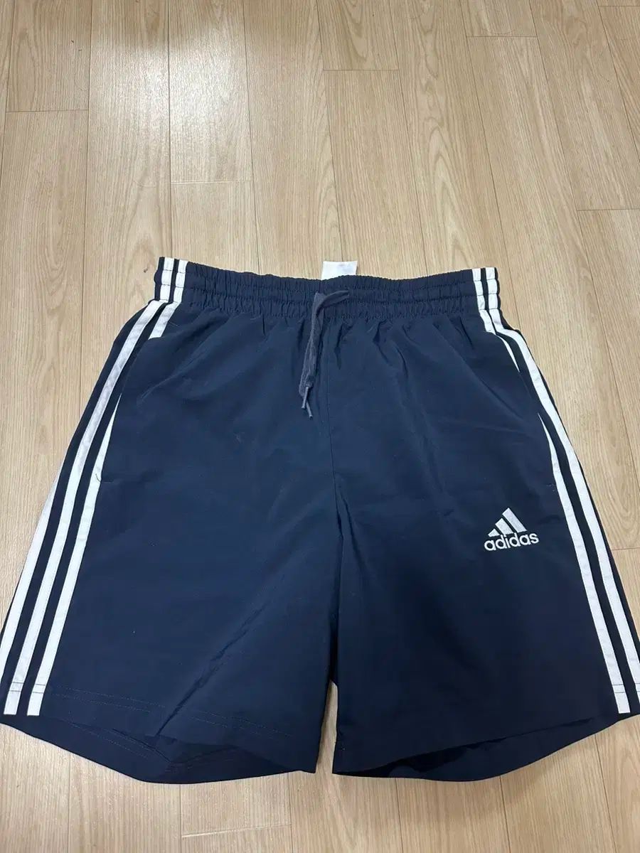 【雷市場（ポンジャン）商品韓国直送】adidas(アディダス) ウーブン ハーフパンツ