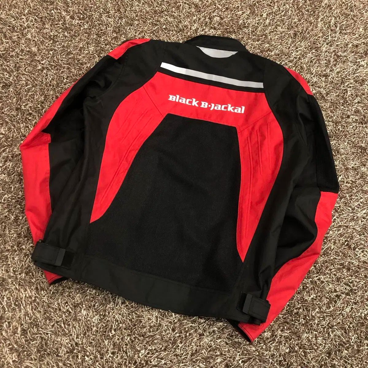 L ブラックビサカル