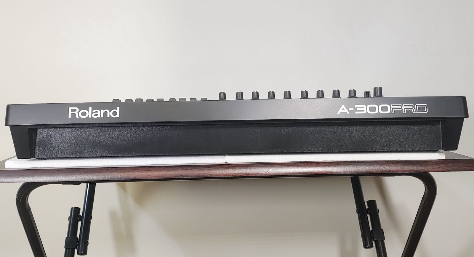 Roland A-300PRO｜MIDIキーボードコントローラ｜DTM/DAW｜ローランド