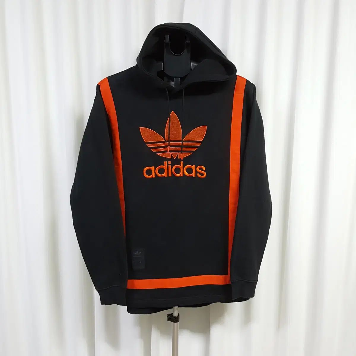 adidas 黒/オレンジ パティークadidas サッカーシューズ スパイク 黒