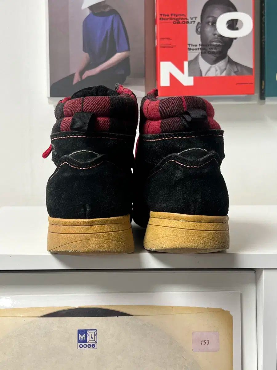 280