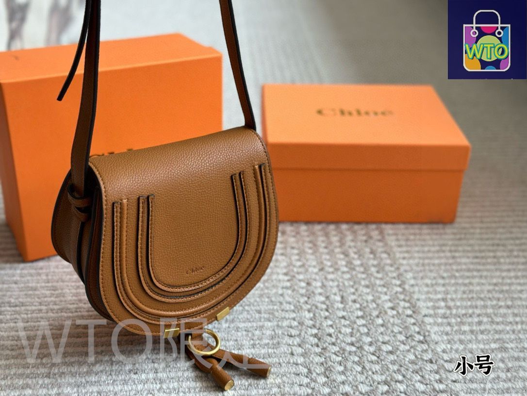 希少色 クロコダイル レザー ショルダーバッグ 斜め掛け