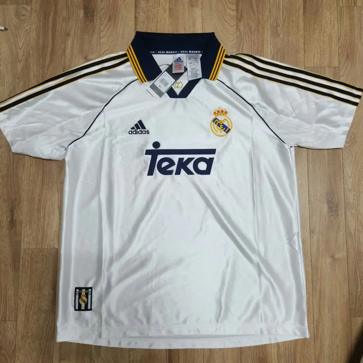 ラウール レアルマドリード ユニフォーム 紙タグ付き 値下げ中