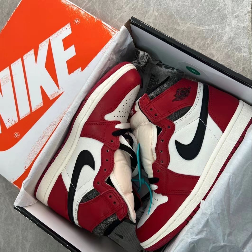 ナイキ エアジョーダン1 ハイ OG "ロスト & ファウンド/シカゴ" Nike Air Jordan 1 High OG "Lost & Found/Chicago" DZ5485-612