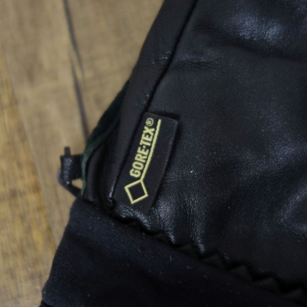 GORE-TEX 9