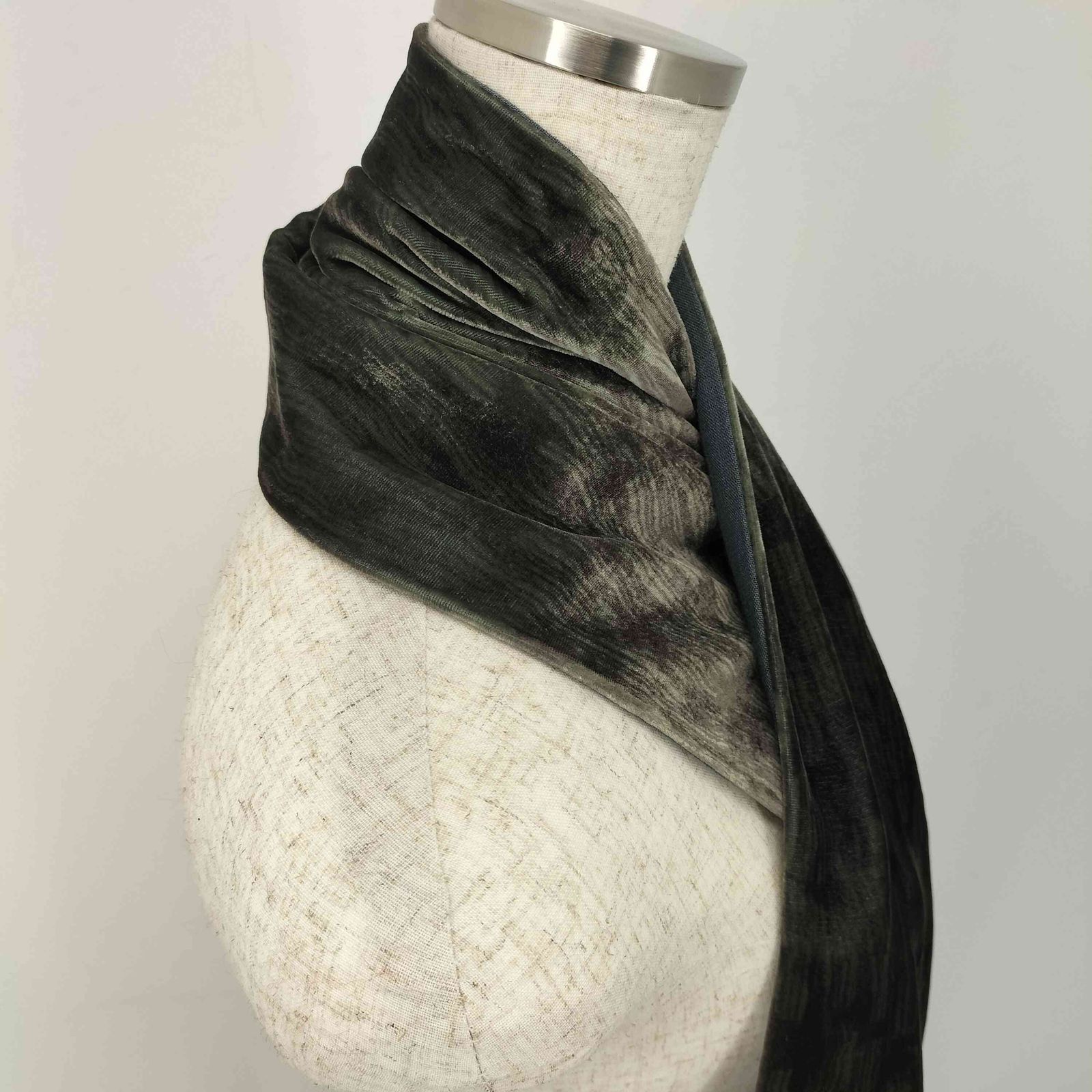 【希少美品】ファリエロサルティ　大判ストール　カシミヤ　柔らか　ブラック 楽天市場】Faliero Sarti ファリエロ・サルティ ストール Adriel