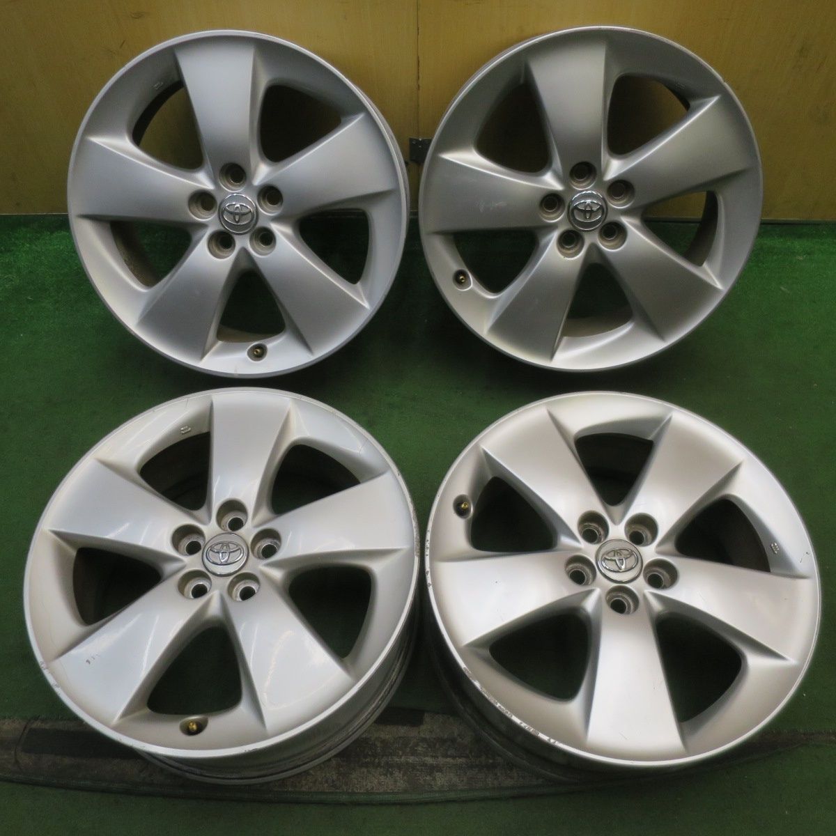 4本価格 トヨタ 30系 プリウス S G ツーリング 純正 ホイール 17インチ 17×7J PCD100 5H 5100601NJホ