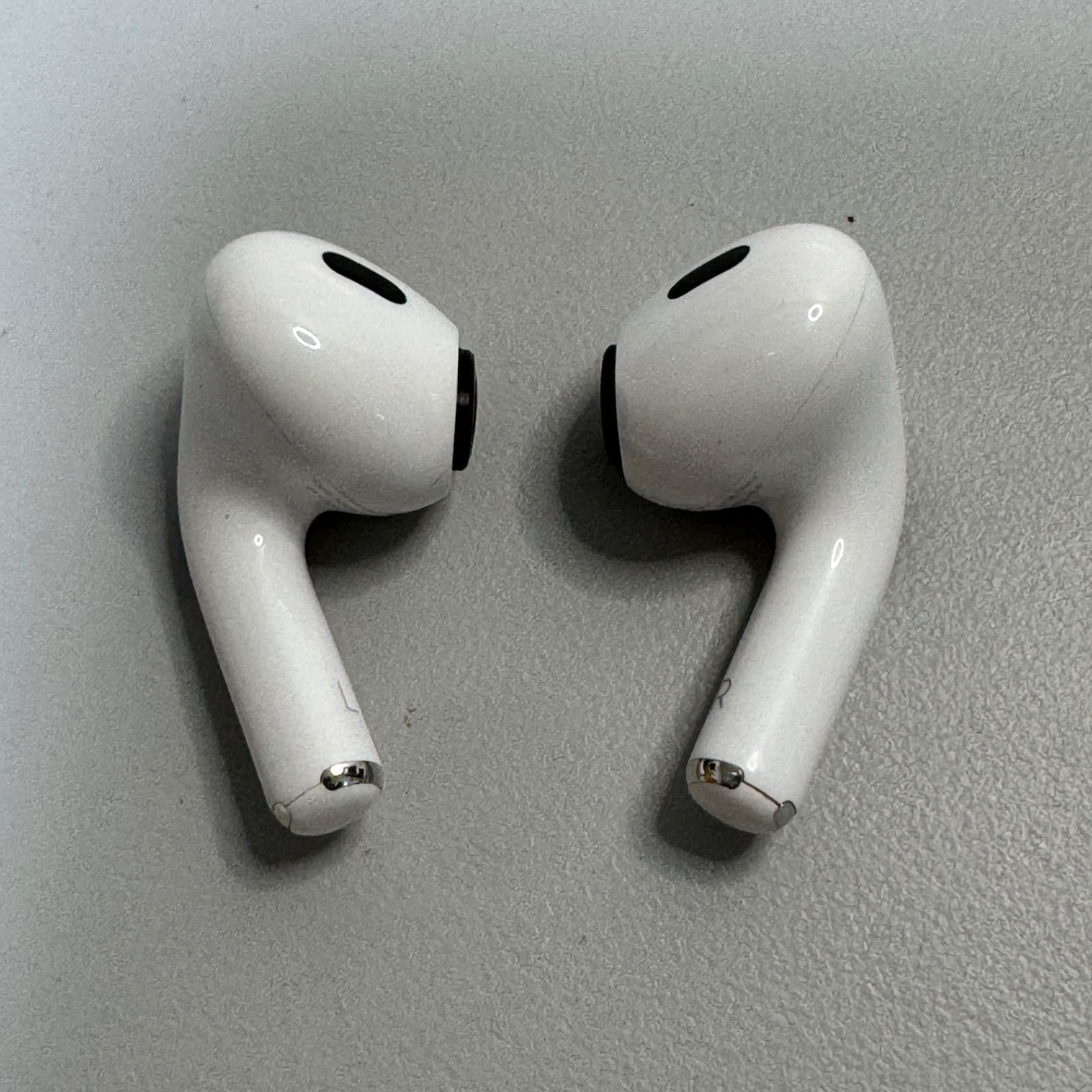 Apple アップル AirPods Pro 第2世代 A2698 A2699 A2700 本体