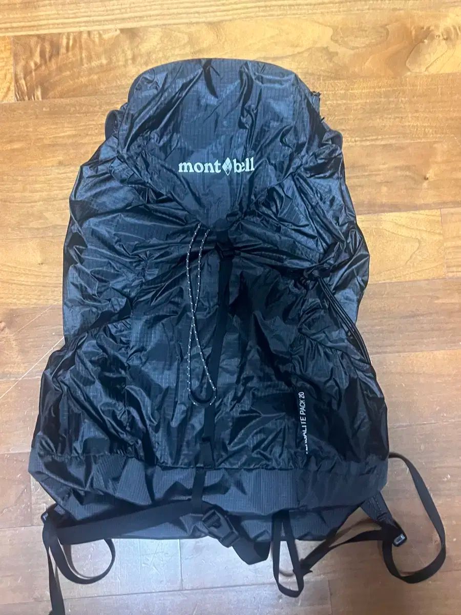 モンベル バサライト 20 ブラック