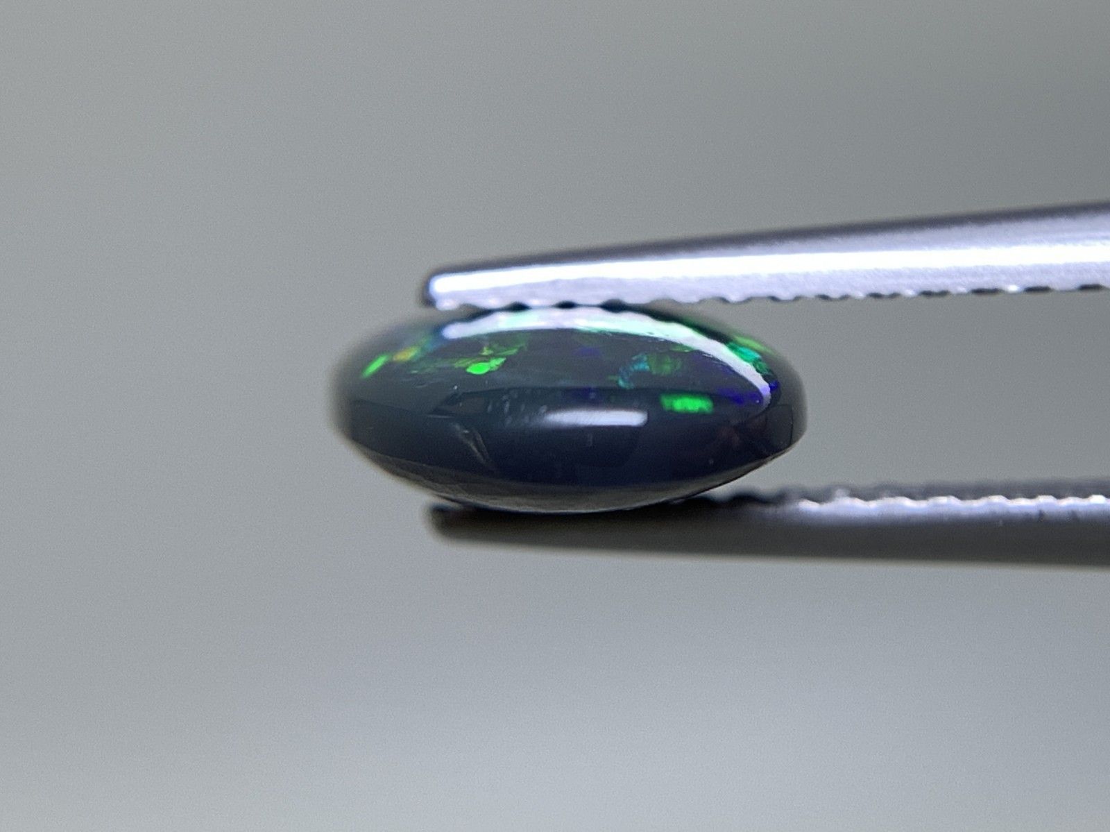 ブラックオパール 天然