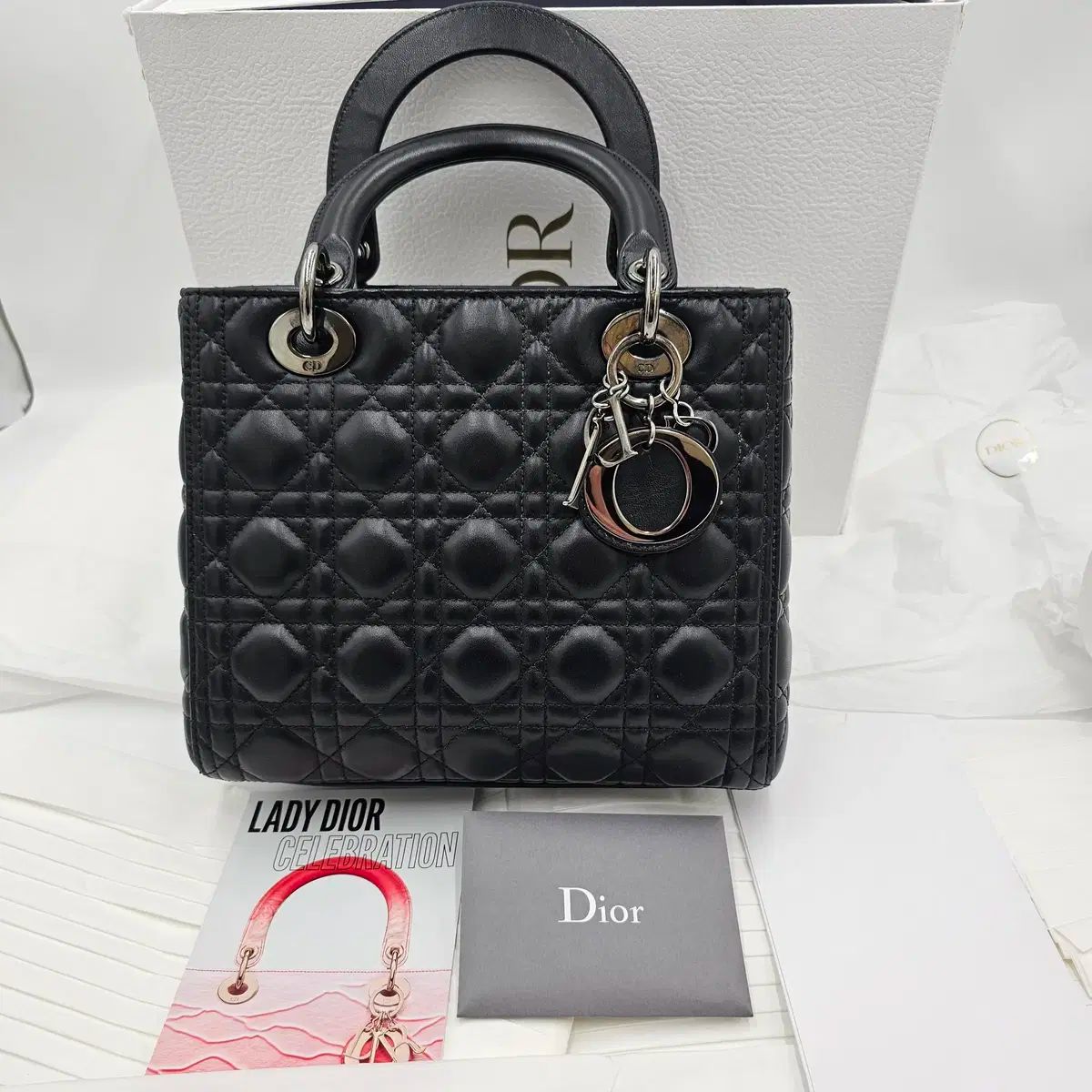 Dior(ディオール) レディ バッグ ブラック ミディアム ほぼ新品 - メルカリ