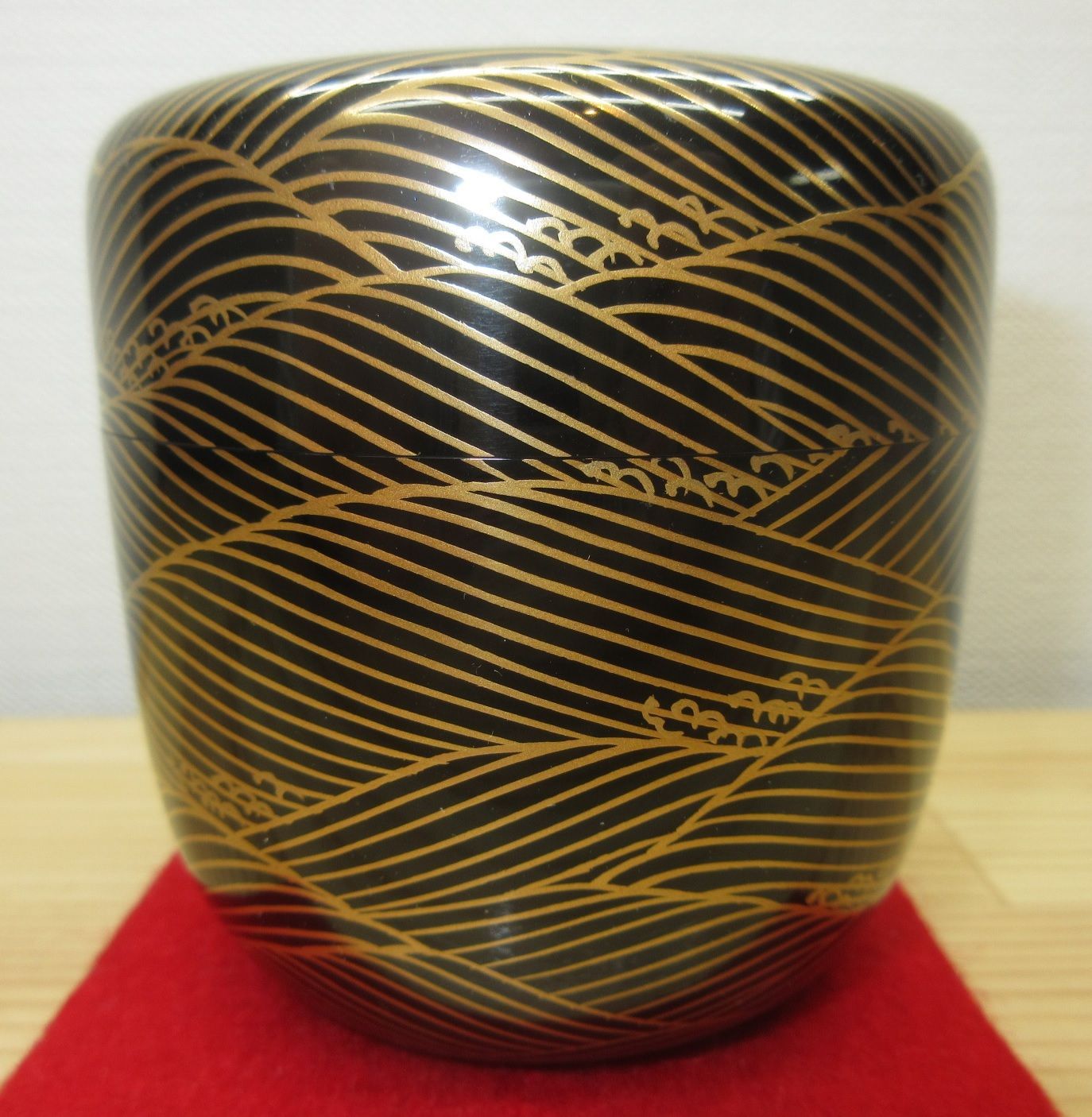 逢絢亭】茶道具 中棗 山中塗 秋草に露蒔絵 真塗 木製 辻石斎 共箱入り