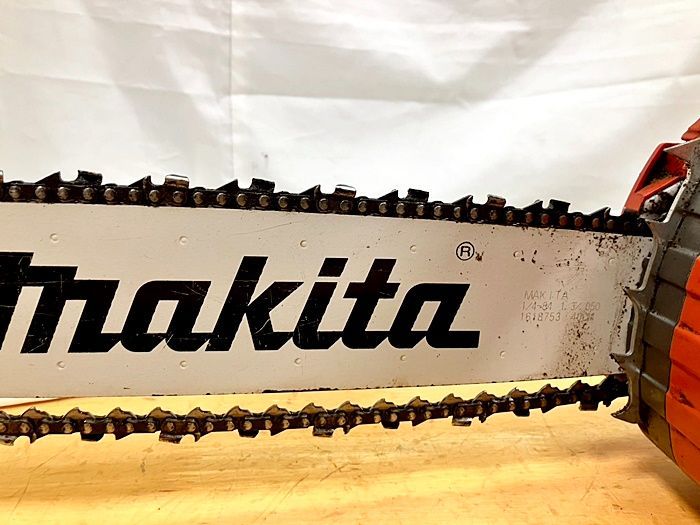 充電式チェンソー