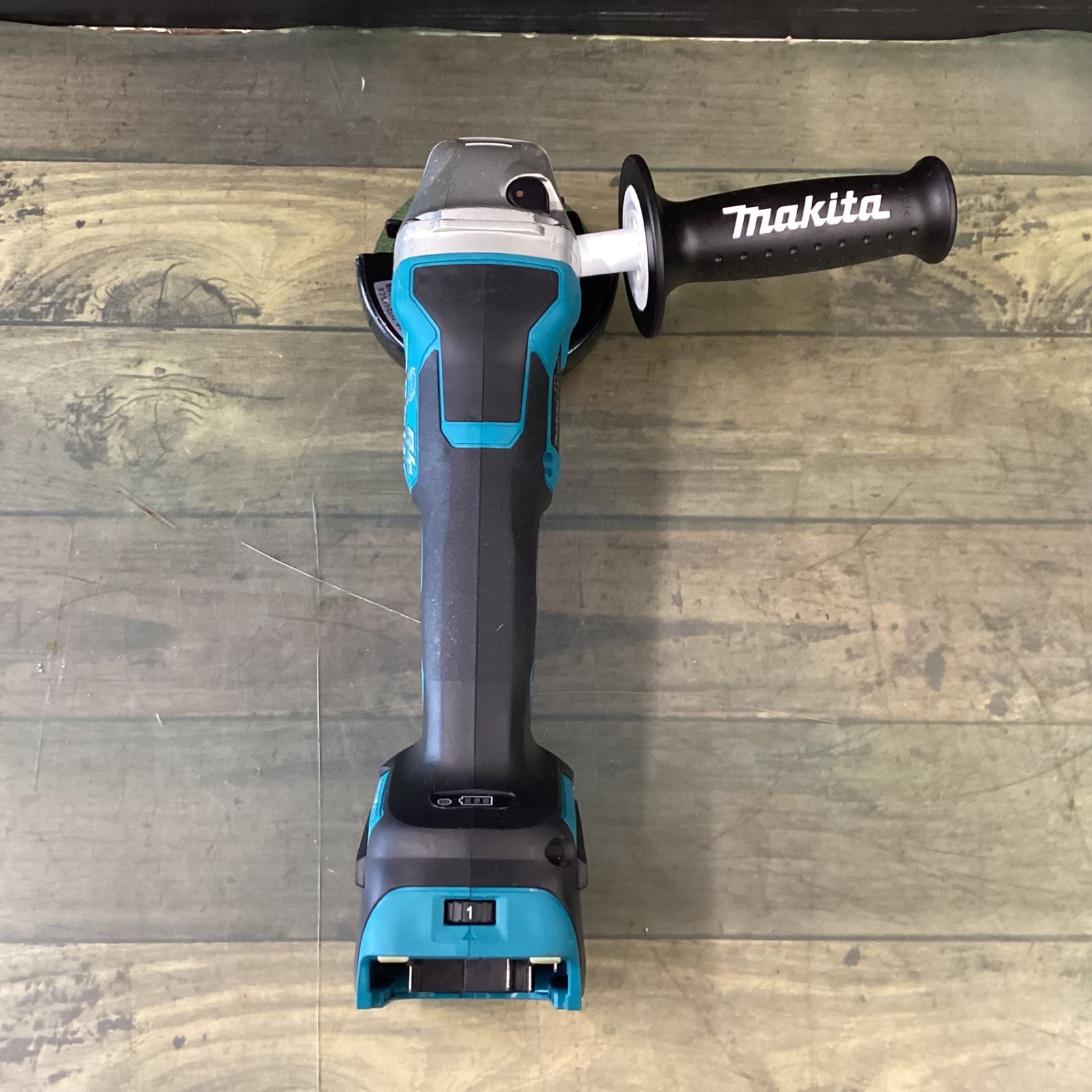 ☆マキタ(makita) 100mmコードレスディスクグラインダ GA418DZ 【東大和店】 - メンテナンス