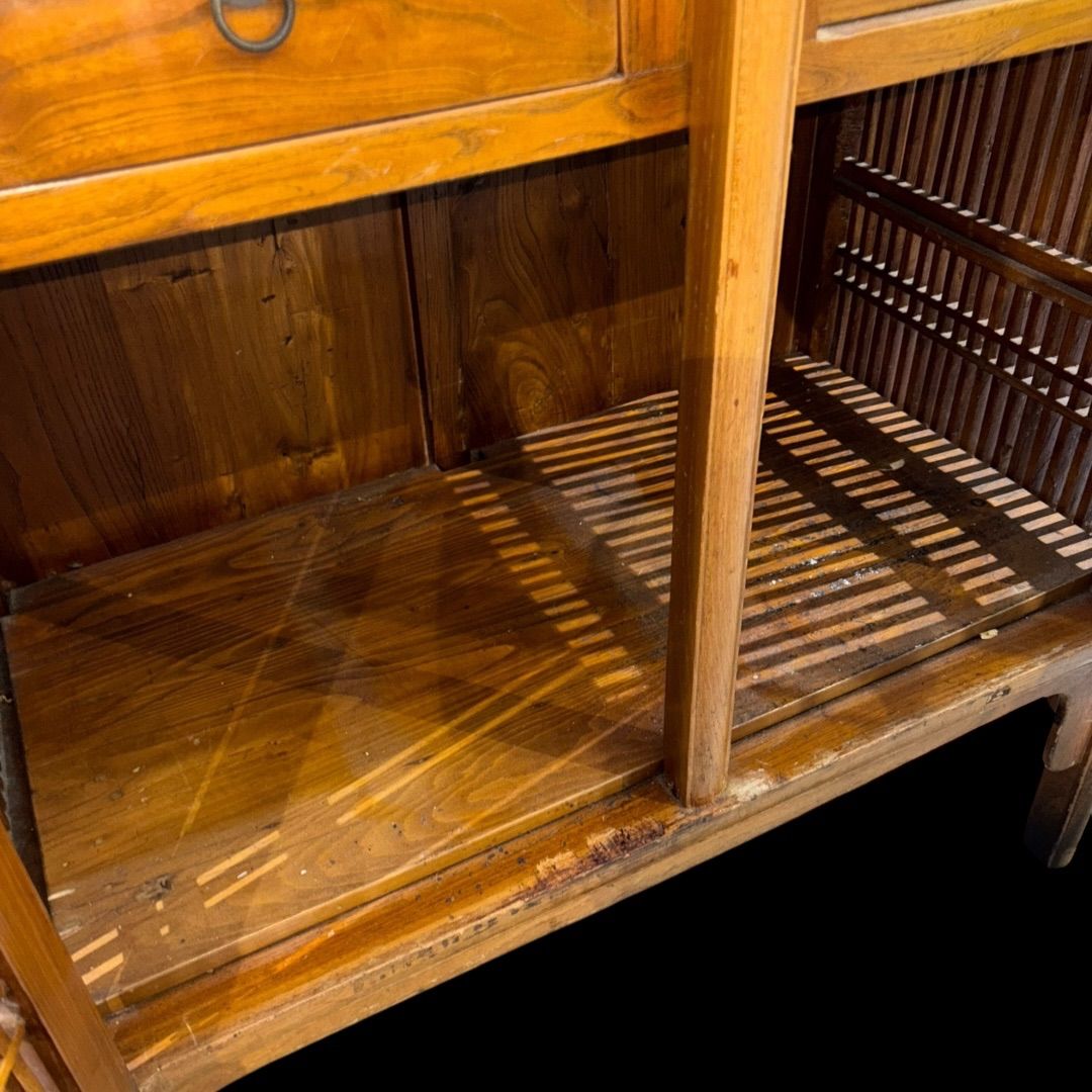 中国傑作品 中国美術 格子 鍵付き キャビネット 茶棚 唐木 無垢材 棚