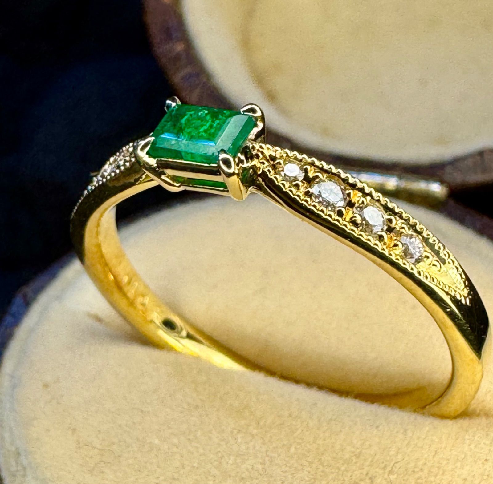 新品K18YGエメラルド0.16ctダイヤモンドリング指輪 【公式通販】