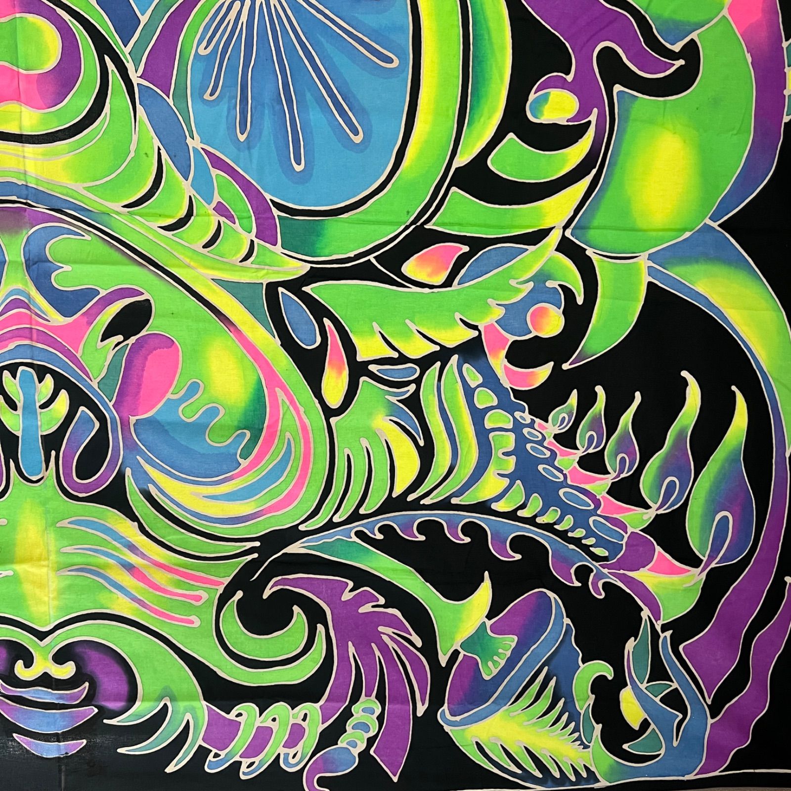 Space Tribe バティック スペーストライブ ピラミッド サイケ UV