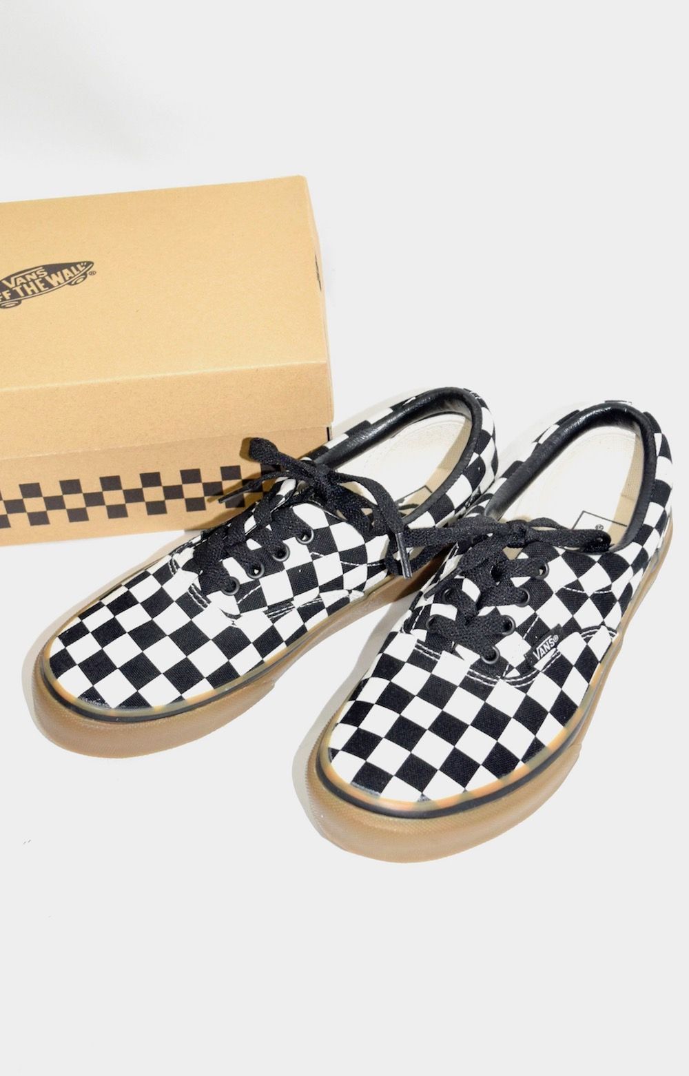 Vans checkered shop gum sole