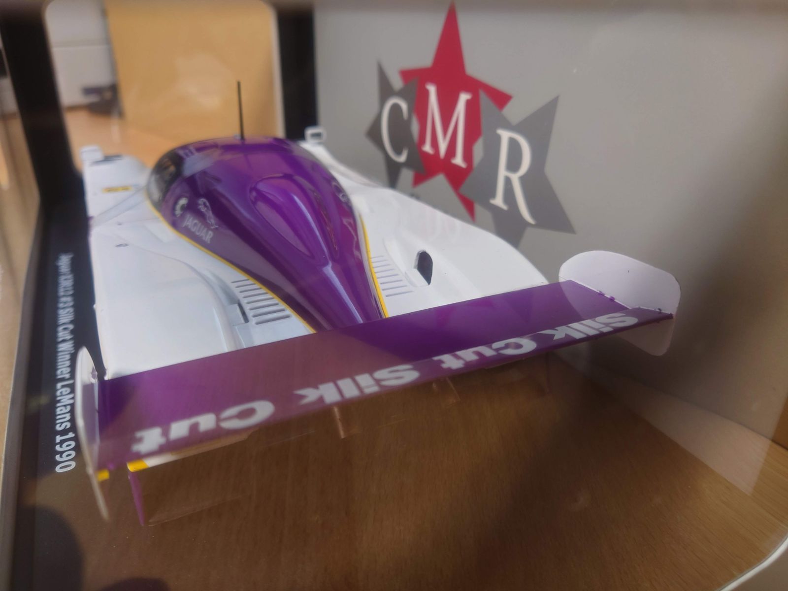 1/18 ジャガー XJR-12 #3 Silk Cut ルマン 1990 優勝 Jaguar CMR