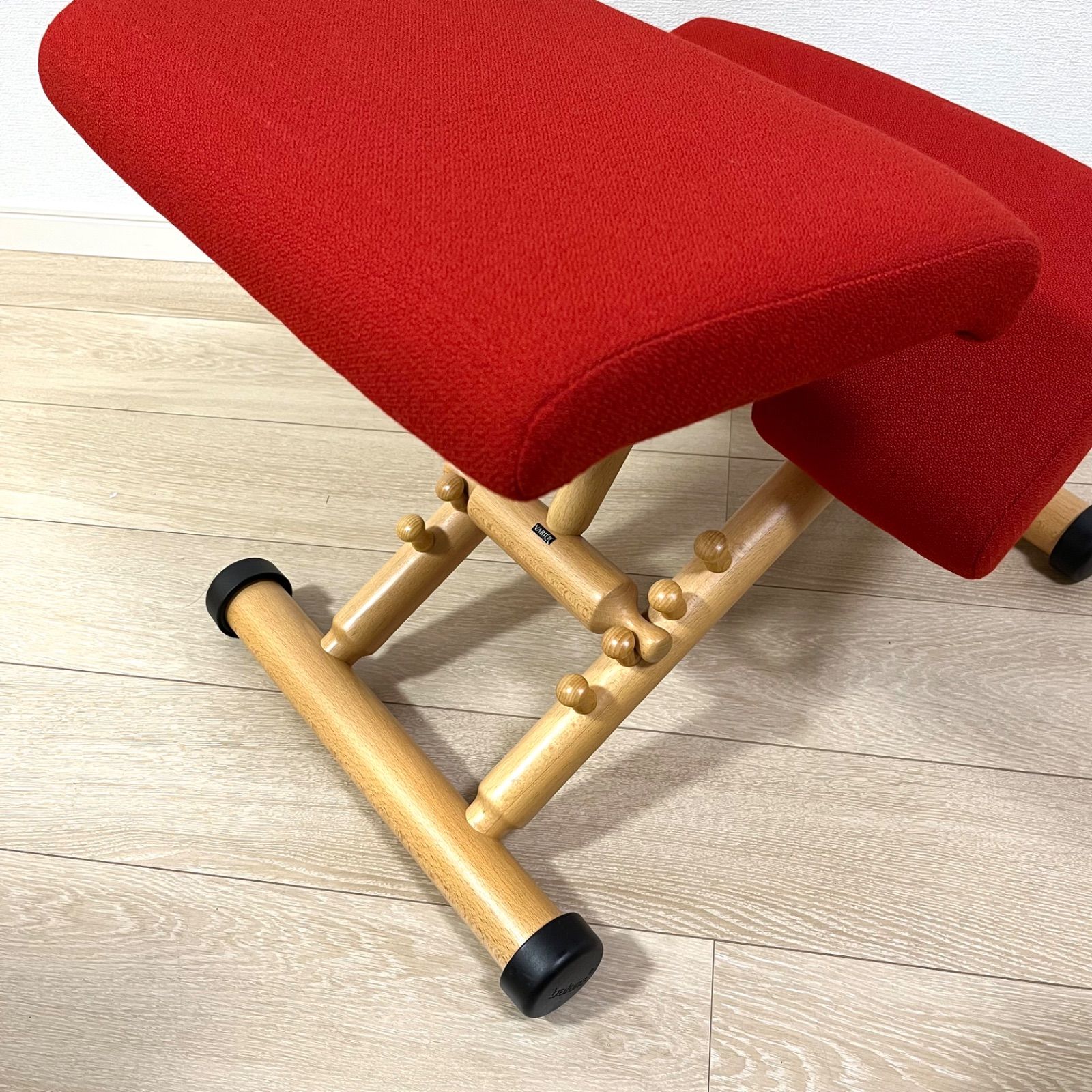 stokke ストッケ バランスチェア　学習椅子　姿勢矯正 た23美品Stokke VARIER バリエール マルチバランスチェア レッド