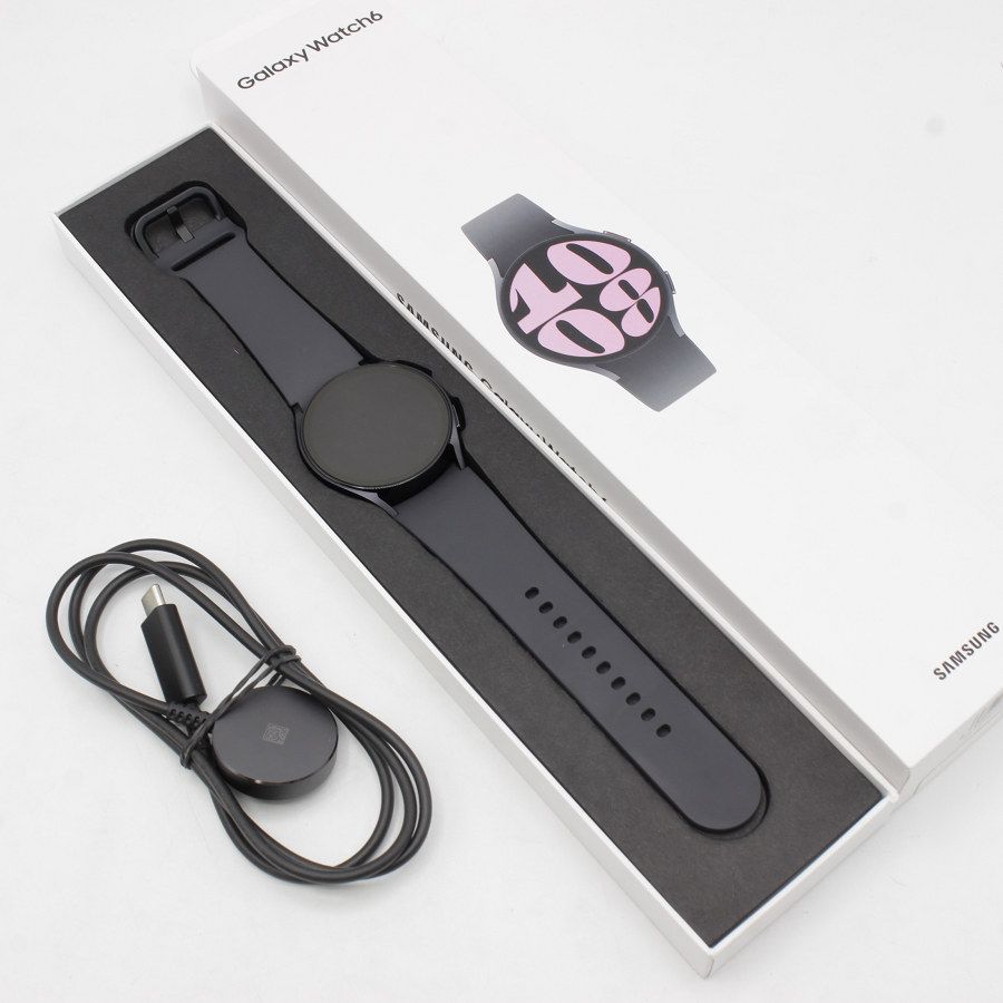 美品】SAMSUNG Galaxy Watch6 40mm SM-R930NZKAXJP グラファイト  