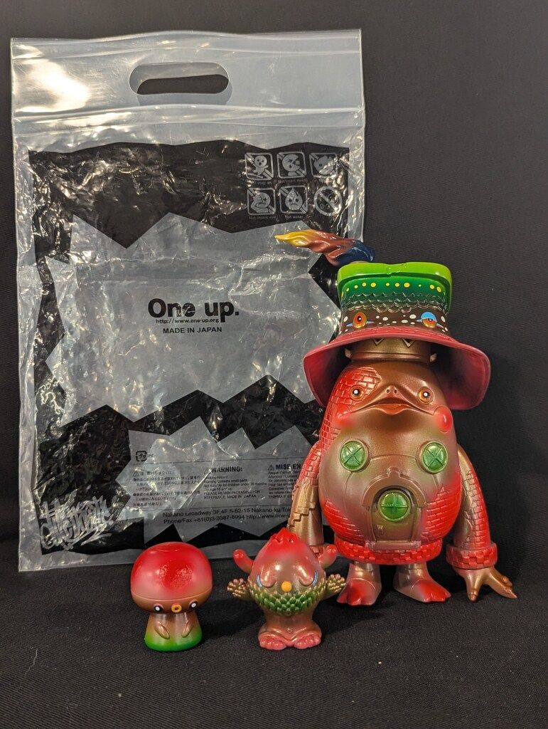 One up KAIJINDOUMEI タケヤマノリヤ KAIJIN DREAM HOUSE MONSTER 茶成型/赤/緑/金