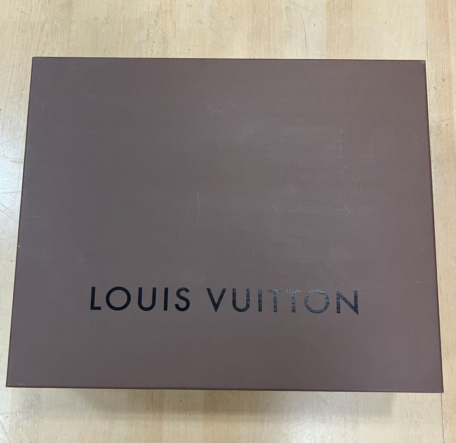 色々なブランド 紙袋 空箱 ルイヴィトン エルメス シャネル他 まとめて 27865】空箱 LOUIS VUITTON ｳﾞｨﾄﾝ CHANEL ｼｬﾈﾙ HERMES ｴﾙﾒｽ