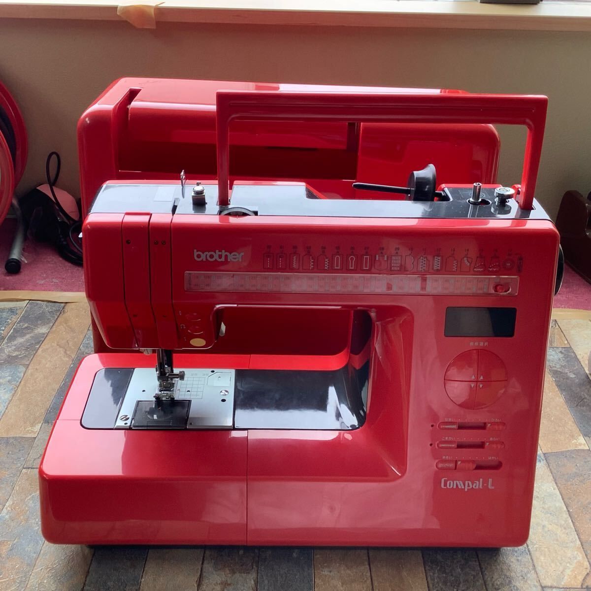brother ブラザー Compal-L ZZ3-B840 家庭用ミシン レッド 通電確認